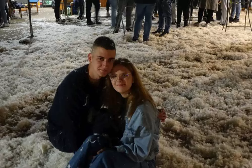 Slavonska fešta za pamćenje: Rođeni blizanci Bruno i Borna, slavilo se uz perje, pjesmu i 90. rođendan pradjeda