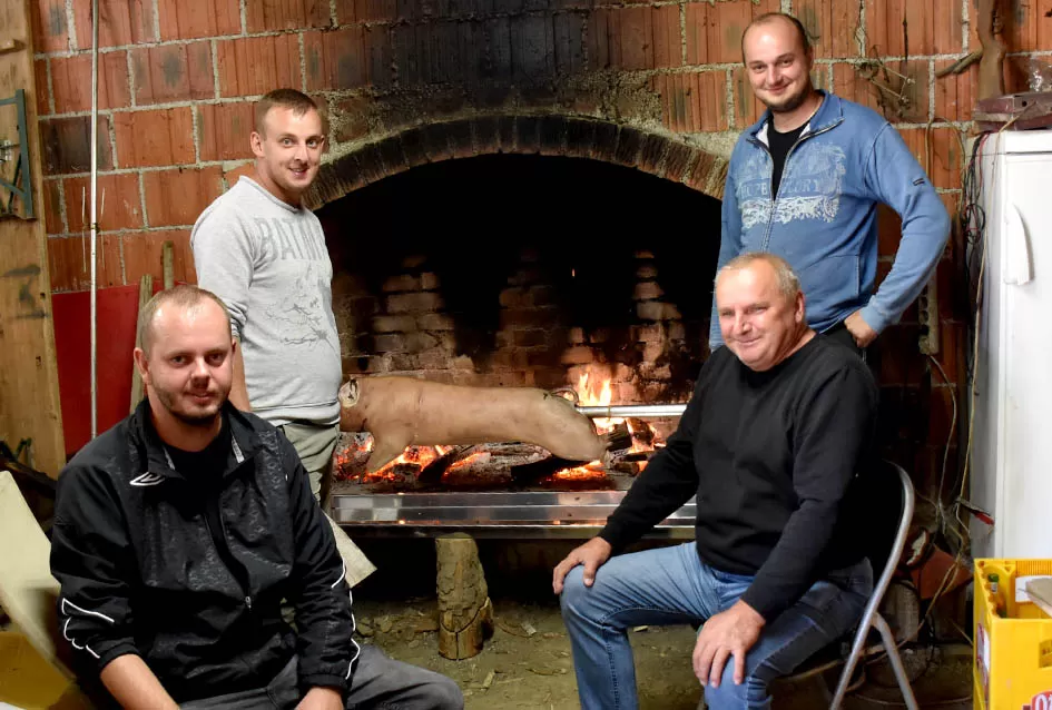Blagdan sv. Mihaela svečano obilježen u Župi Stražeman: Vjera, tradicija i obiteljsko okupljanje