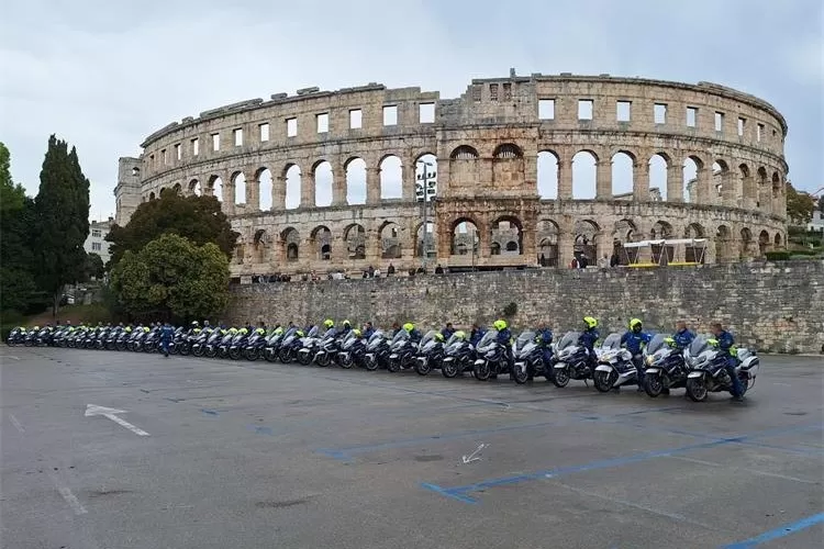 Natjecanje policijskih motorista u Puli: Policijski službenik požeško-slavonske policije Ivan Bosanac osvojio treće mjesto 