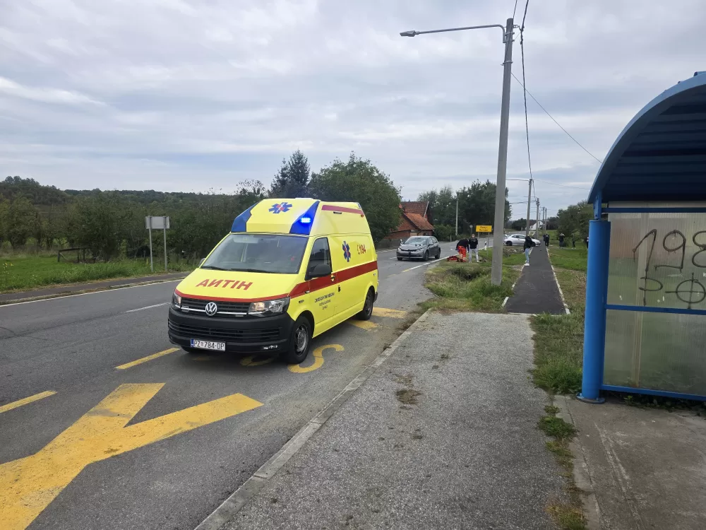 Poginula žena u Gučanima: Pretrčavala je cestu; vozač automobila u šoku