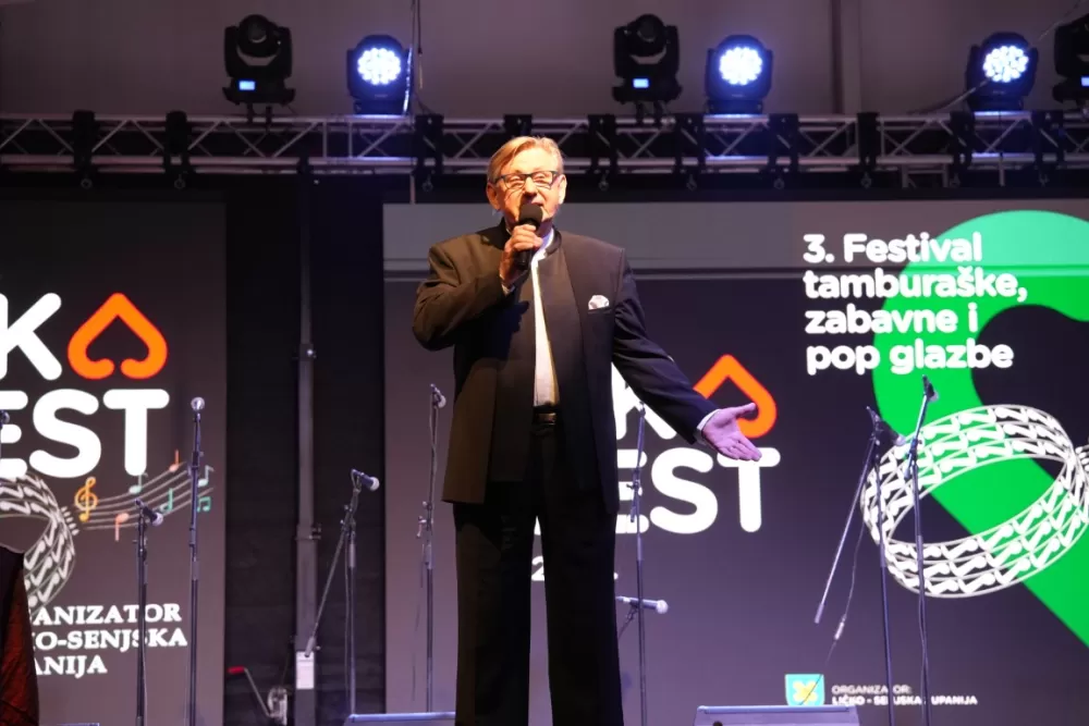 Davorski tamburaši Satir na Lika Festu - ovog ponedjeljka prikaz spota na CMC TV