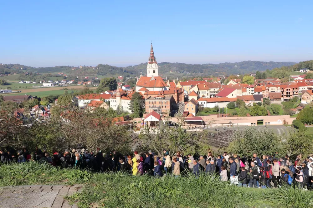 Požega.eu | Hodočašće vjernika Požeške biskupije u Mariju Bistricu