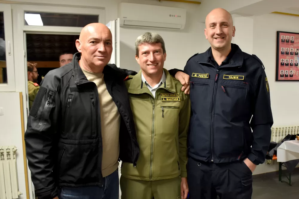 Austrijski vatrogasci doniraju još jedno vozilo Trenkovčanima