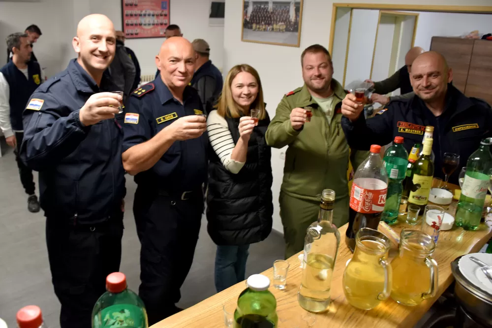 Austrijski vatrogasci doniraju još jedno vozilo Trenkovčanima