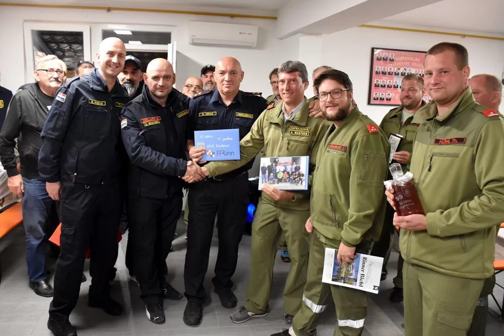 Austrijski vatrogasci doniraju još jedno vozilo Trenkovčanima