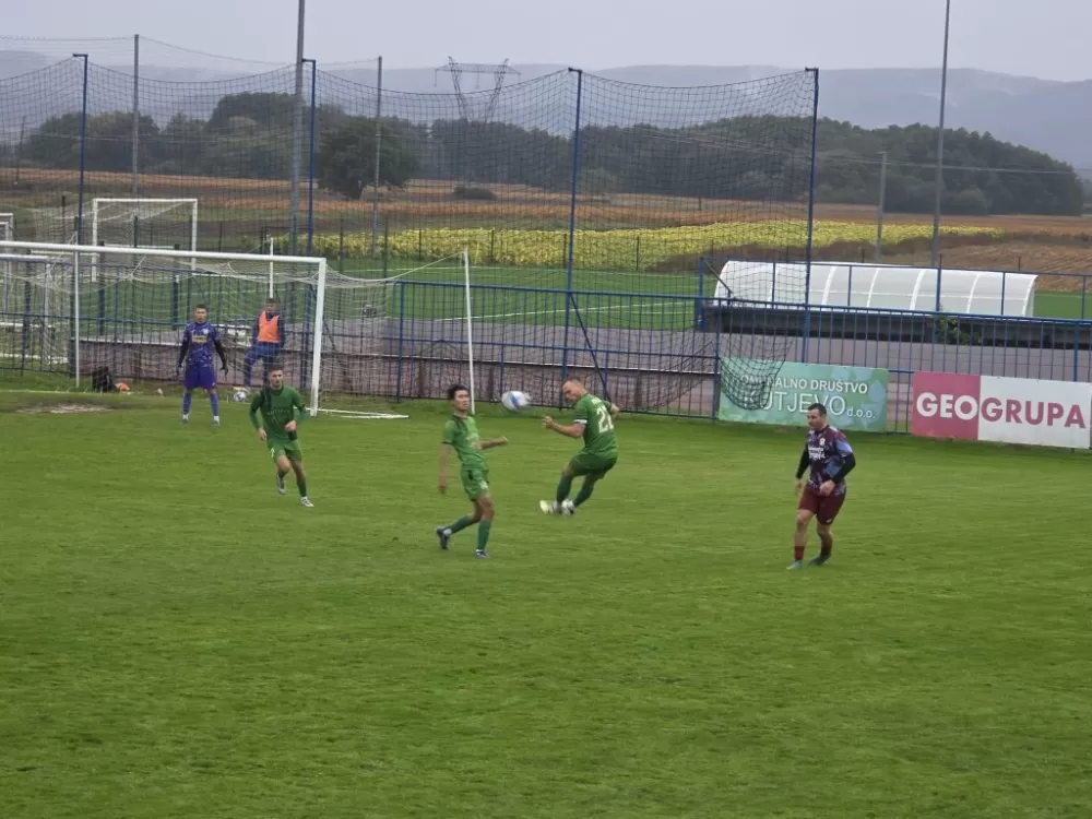 Dramatična završnica donijela pobjedu: NK Kutjevo - NK Vinogorac 3:2