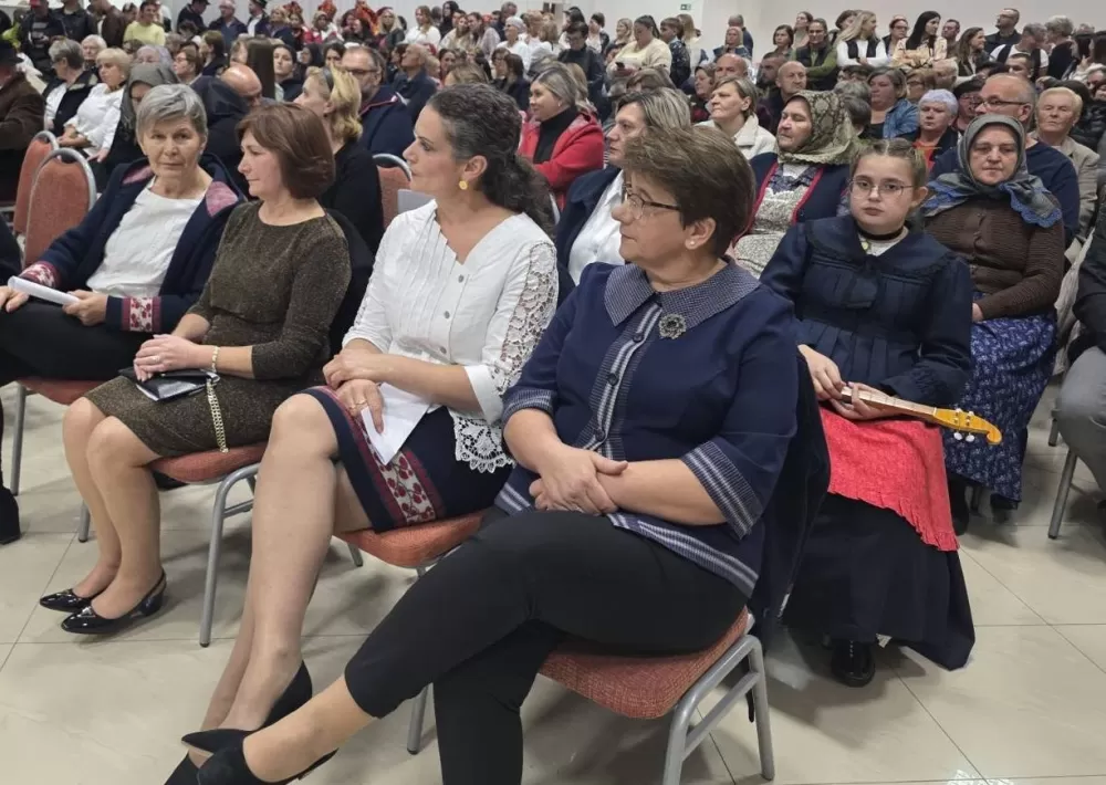 Izabrana najljepša šarenica u Oprisavcima – slavila Gabrijela Matasović iz Velike Kopanice