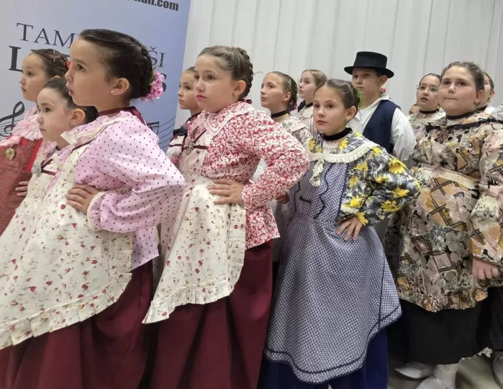 Izabrana najljepša šarenica u Oprisavcima – slavila Gabrijela Matasović iz Velike Kopanice