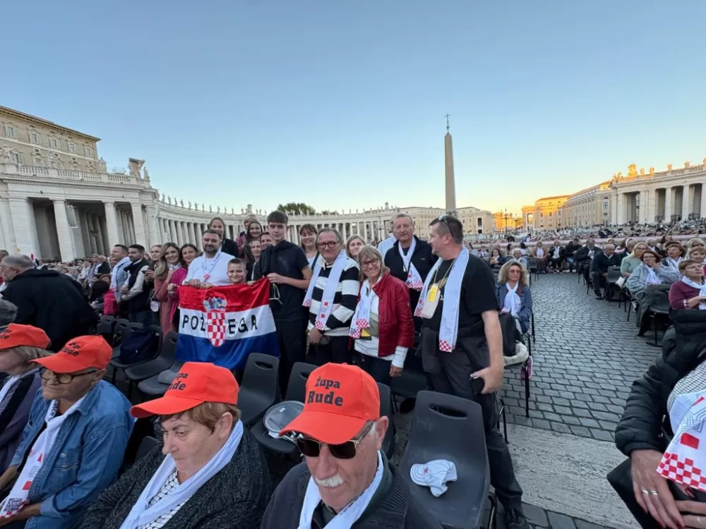Požežani u Vatikanu: Poseban dan zajedništva i molitve sa Svetim Ocem 