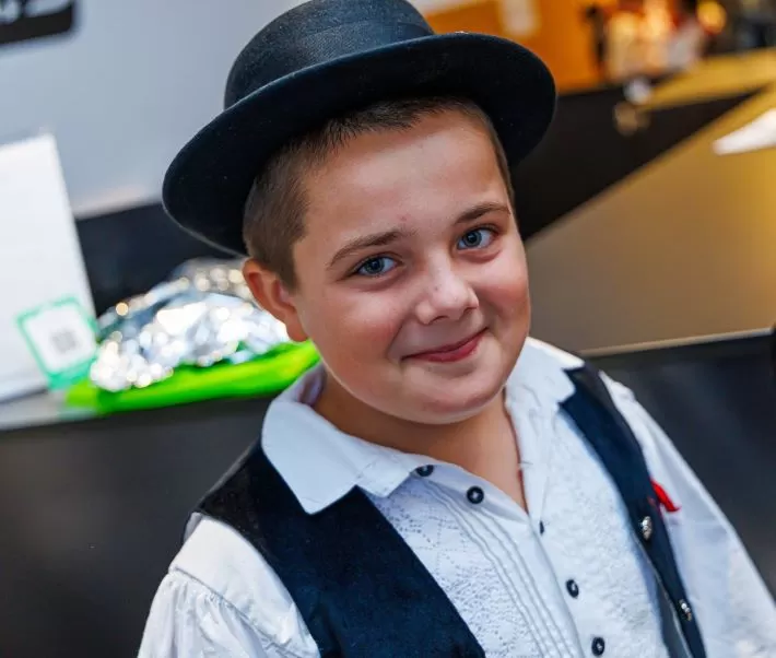 KULTURNO-UMJETNIČKO DRUŠTVO „ORLJAVA“: Smotra dječjeg folklora „Kolo malih koraka”