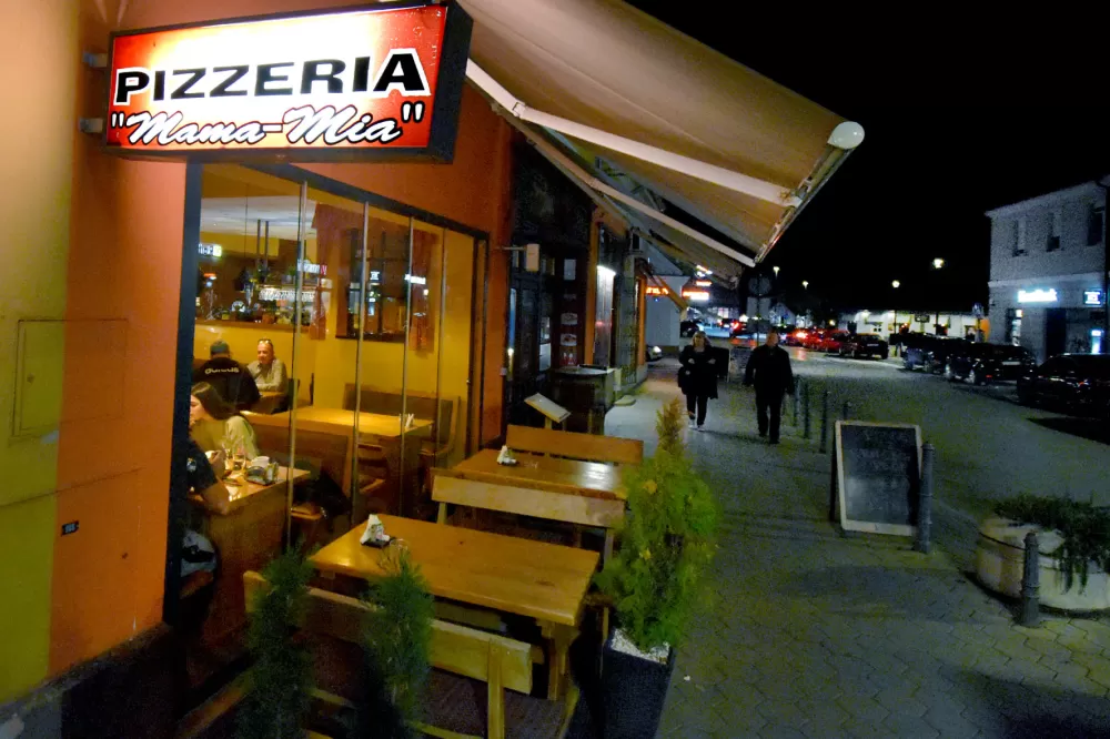 Mama mia u Požegi iznenadila nas je vrhunskom ponudom jela s roštilja po veoma prihvatljivim cijenama!
