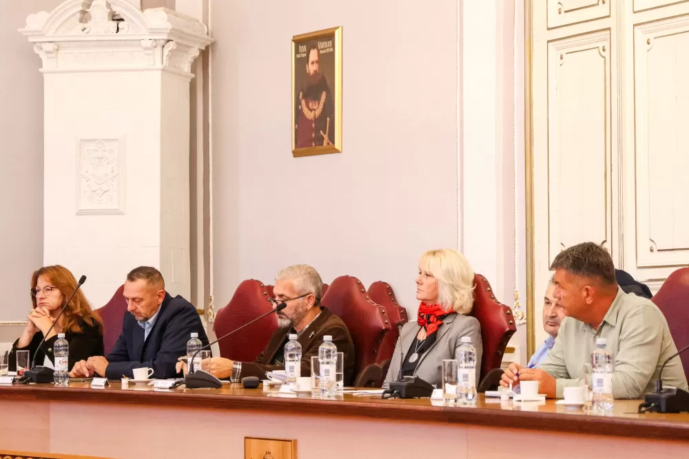 Požeško-slavonska županija i dalje izvan zona ograničenja, stožer predstavio nove mjere zaštite od afričke svinjske kuge