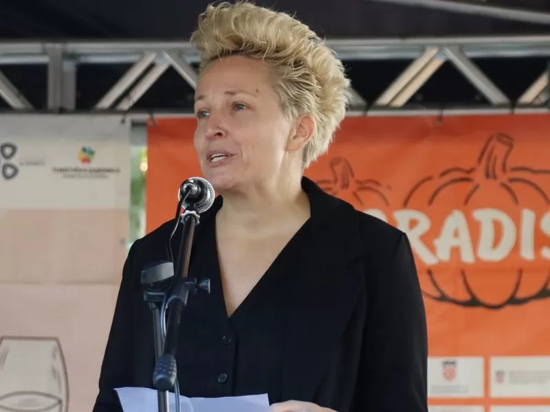 Uvod u vikend mirisa i okusa kontinenta koji će završiti nacionalnim izborom najuzornije seoske žene