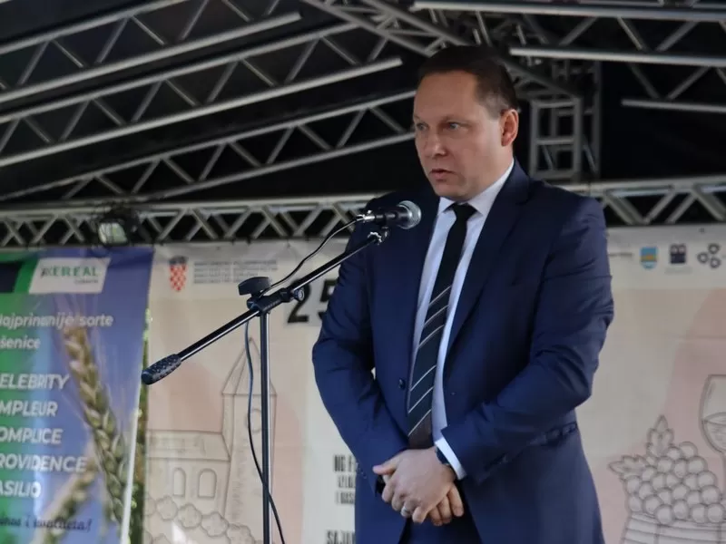 Uvod u vikend mirisa i okusa kontinenta koji će završiti nacionalnim izborom najuzornije seoske žene
