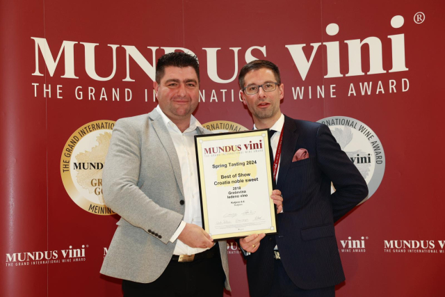 NAŠI VINARI U EUROPI:  Vinarija Kutjevo predstavila u Dusseldorfu dva nova vina, a još su izlagali Krauthaker i Galić, te Destilerija Šimić  