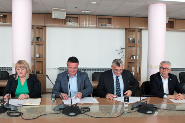 SB Online | Potpisan Sporazum o sufinaciranju Sveučilišta u Slavonskom Brodu