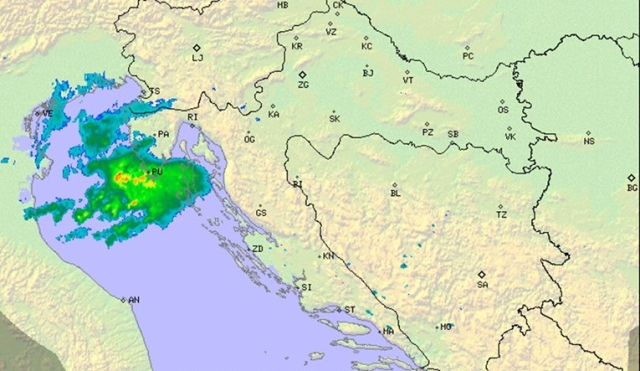 SB Online | Nevrijeme dolazi prema Hrvatskoj. Čeka nas obilna kiša, grmljavina, tuča