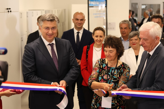 Požega.eu | /FOTO/ Otvorena novouređena nova ʼpalačaʼ u centru grada: ʼMuzej dobra navikaʼ 
