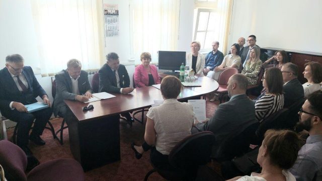 SB Online | TURUDIĆ DOŠAO U SL. BROD: Objavljeno s kim se sastao i s kim je razgovarao