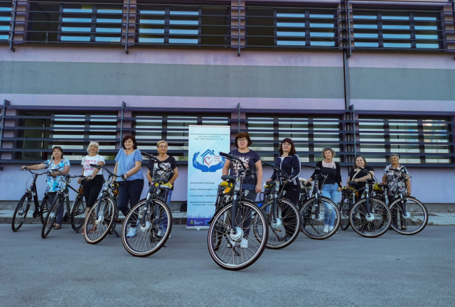 Požega.eu | Dodijeljeni električni bicikli ženama koje pružaju pomoć i podršku starijim osobama i osobama s invaliditetom