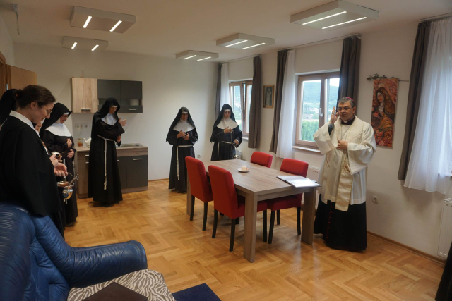 Požega.eu |  Izabrana nova uprava Samostana sestara klarisa u Požegi