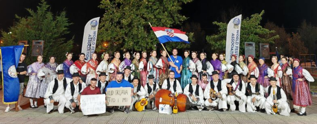 Požega.eu | Na međunarodnom folklornom festivalu u Grčkoj pleternički KUD Orljava predstavio svoj grad i požeški kraj