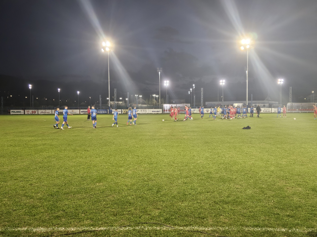 Požega.eu | Novi reflektori na stadionu NK Požege koji će krasiti grad u večernjim satima