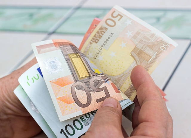 SB Online | Procurili detalji iz Ministarstva rada: Nagodinu stiže rekordno povećanja minimalne plaće