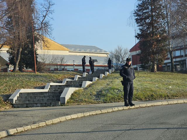 Požega.eu | OPSADNO STANJE! Dojava o bombi u srednjoškolskom centru i Gimnaziji! (FOTO)