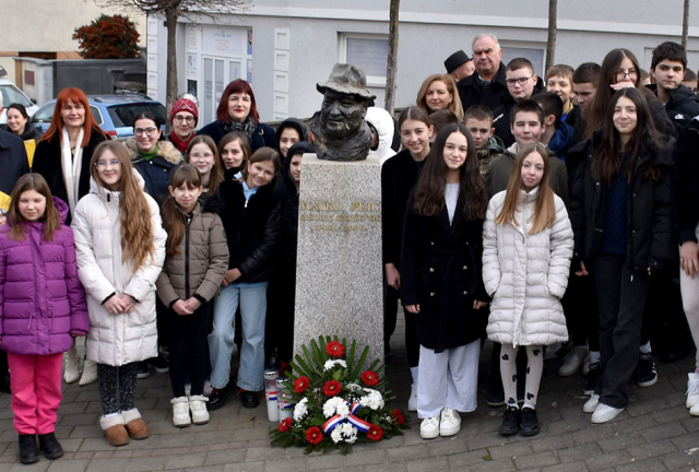 Požega.eu | OBILJEŽENA 102. OBLJETNICA ROĐENJA AKADEMIKA MATKA PEIĆA: ʼNjegov rad nadahnjuje i sadašnje generacijeʼ