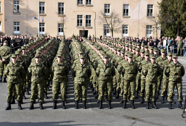 Požega.eu | 289 dragovoljnih ročnika u Požegi prisegnulo Domovini: Čast je biti u Hrvatskoj vojsci