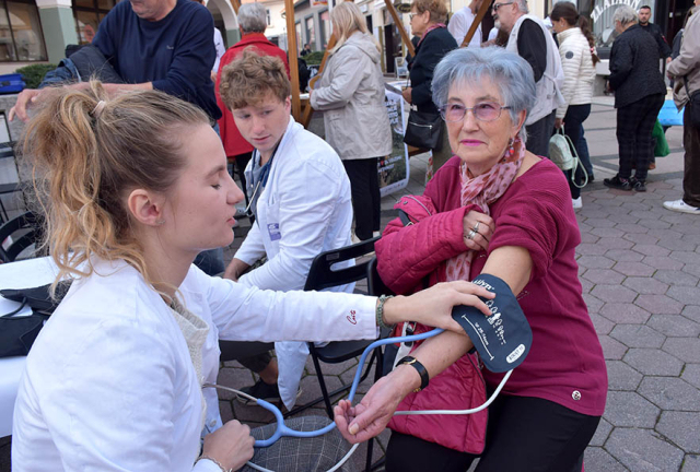Požega.eu | SVJETSKI DAN SRCA U POŽEGI: Upoznaj srce, brini o zdravlju [FOTO]