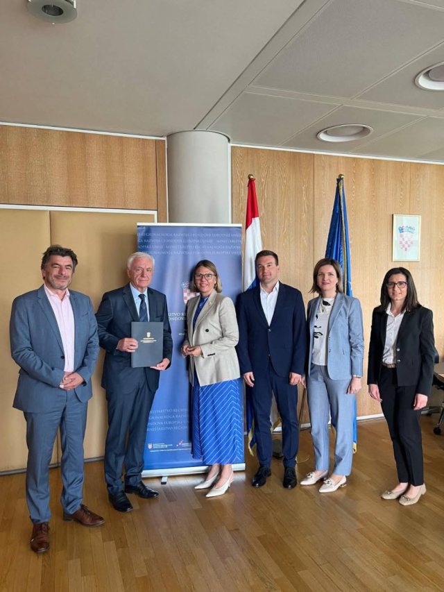 Požega.eu | Osigurano više od 3 milijuna bespovratnih eura za požeški atletski stadion