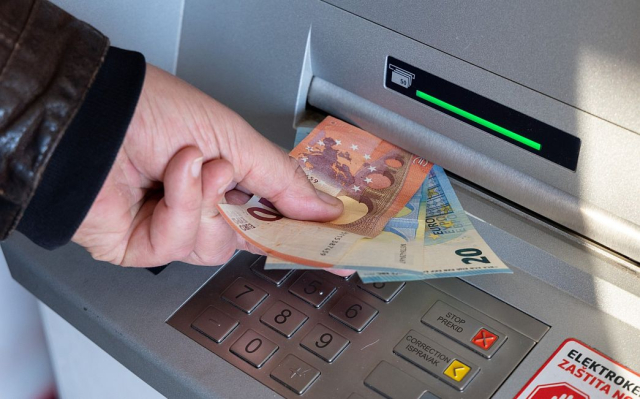 Požega.eu | Mirovine za svibanj dolaze u petak...