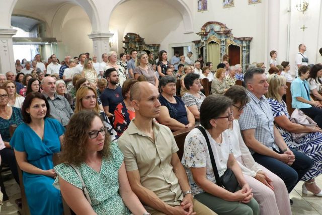 Tijelovo u Požegi: Svetu misu predvodio biskup Ivo Martinović