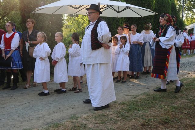 Običaji Slovaka sa dodatkom onih iz slavonskog kraja, te Čeha i Mađara