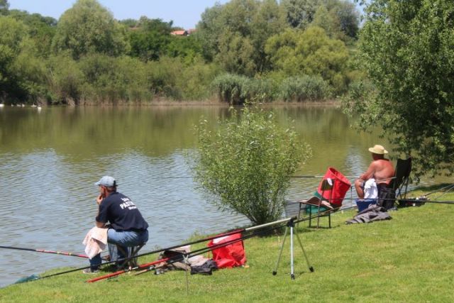 RIBIČKI KUP „VALLIS AUREA“ Ekipni pobjednik Ribolovna športska udruga „Udica“ iz Donjeg Miholjca 