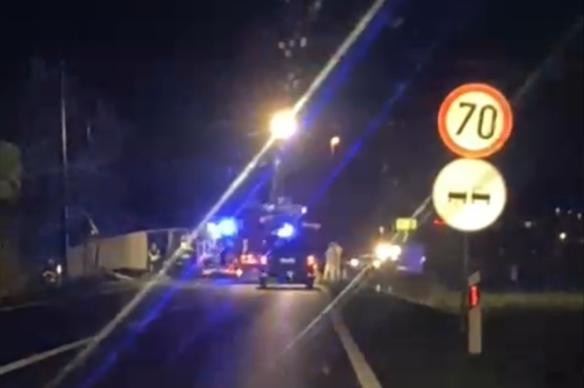 SB Online | UPRAVO Nesreća u Sl. Brodu: Sletio kamion
