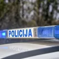 U nekoliko minuta prouzrokovao dvije prometne nesreće