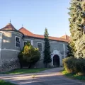 Dvorac Marković Kulmer u Cerniku – derutno zdanje koje čeka obnovu