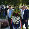Uz čitanje imena čija se nalaze na Spomeniku odana počast za sve poginule i pale branitelje