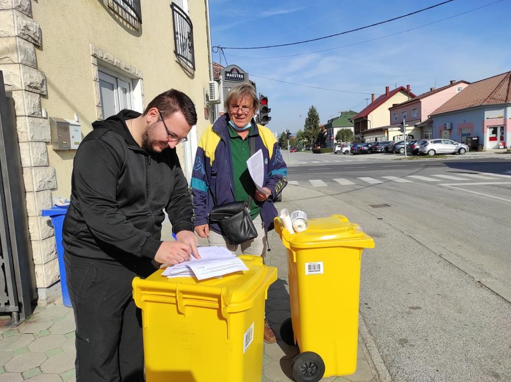 Požega.eu | Na kućne adrese korisnika stižu žuti spremnici za plastiku: Odvajanjem otpada možete utjecati na iznos na Vašim računima