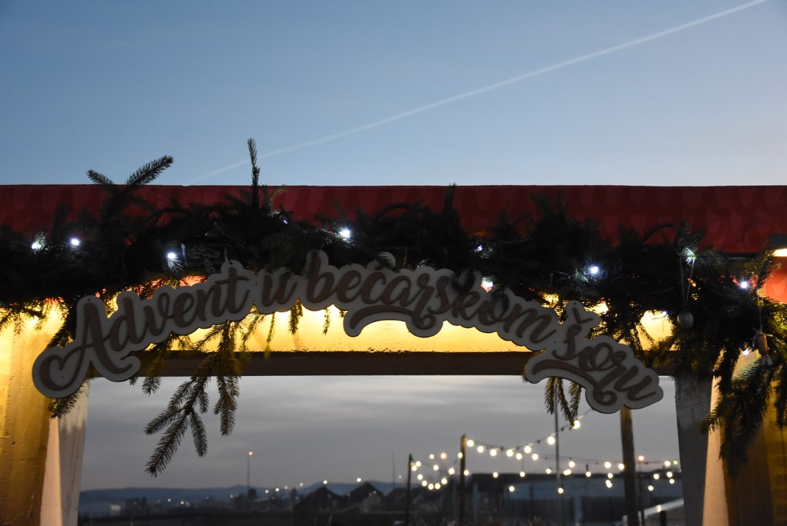 Požega.eu | Božićna atmosfera u Pleternici i ove večeri od 17 sati uz TS De Gotho, lepinjice, vino, fiš i ostalu blagdansku ponudu