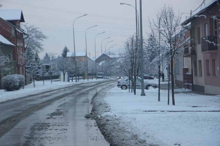 Požega.eu | Jučer južina, večeras i u noći na ponedjeljak snijeg uz stvaranje bijelog pokrivača