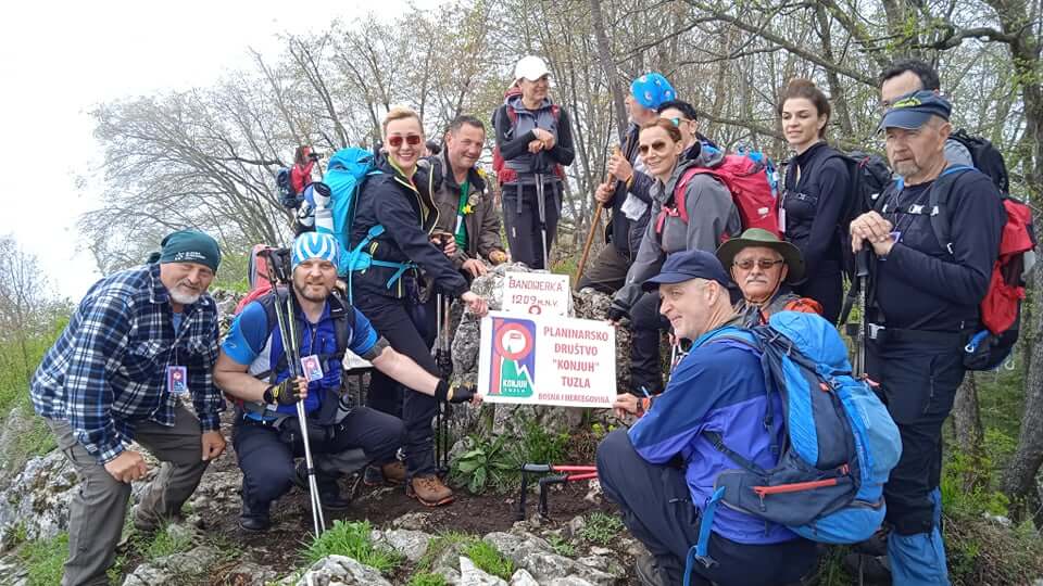 Požega.eu | Kutjevački planinari u Bosni sudjelovali na memorijalu Borina staza – Tuzla – Konjuh /FOTO/
