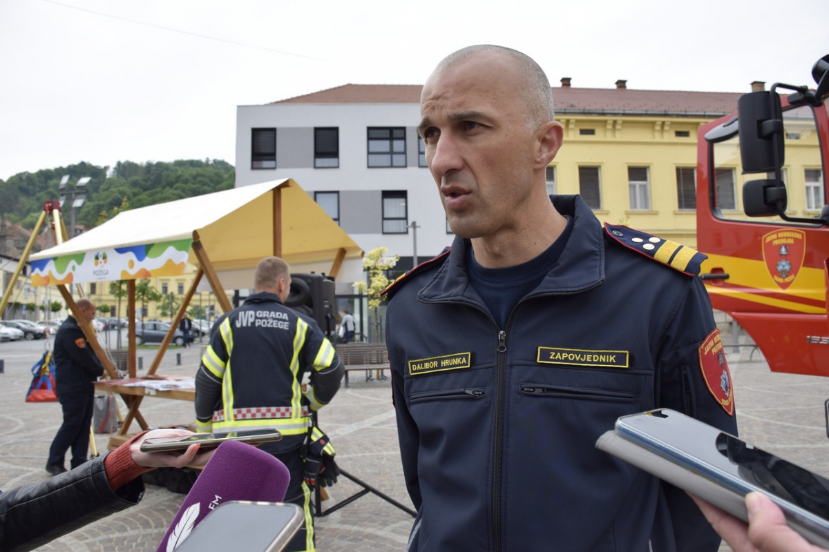 Požega.eu | Odluka je pala: Gradonačelnik Požege imenovao Dalibora Hrunku novim-starim zapovjednikom Javne vatrogasne postrobe grada Požege