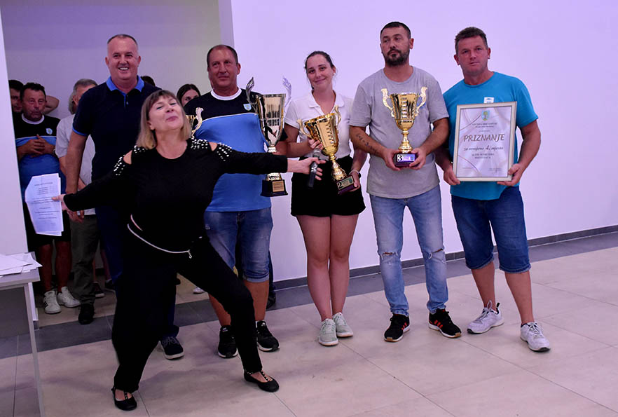 Požega.eu | Među četiri Brestovca onaj požeški po šesti puta ukupni pobjednik svih natjecanja /FOTOGALERIJA/