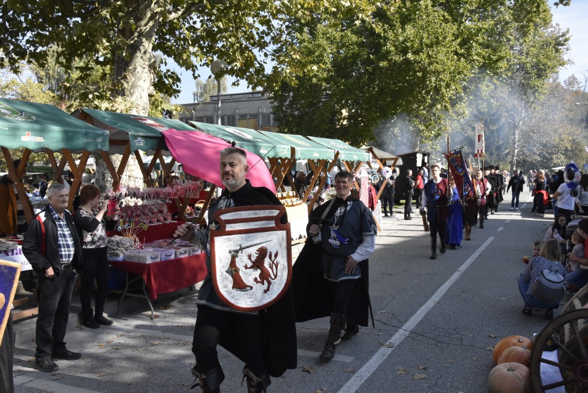 Požega.eu | Održan tradicionalni sajam u Pakracu 