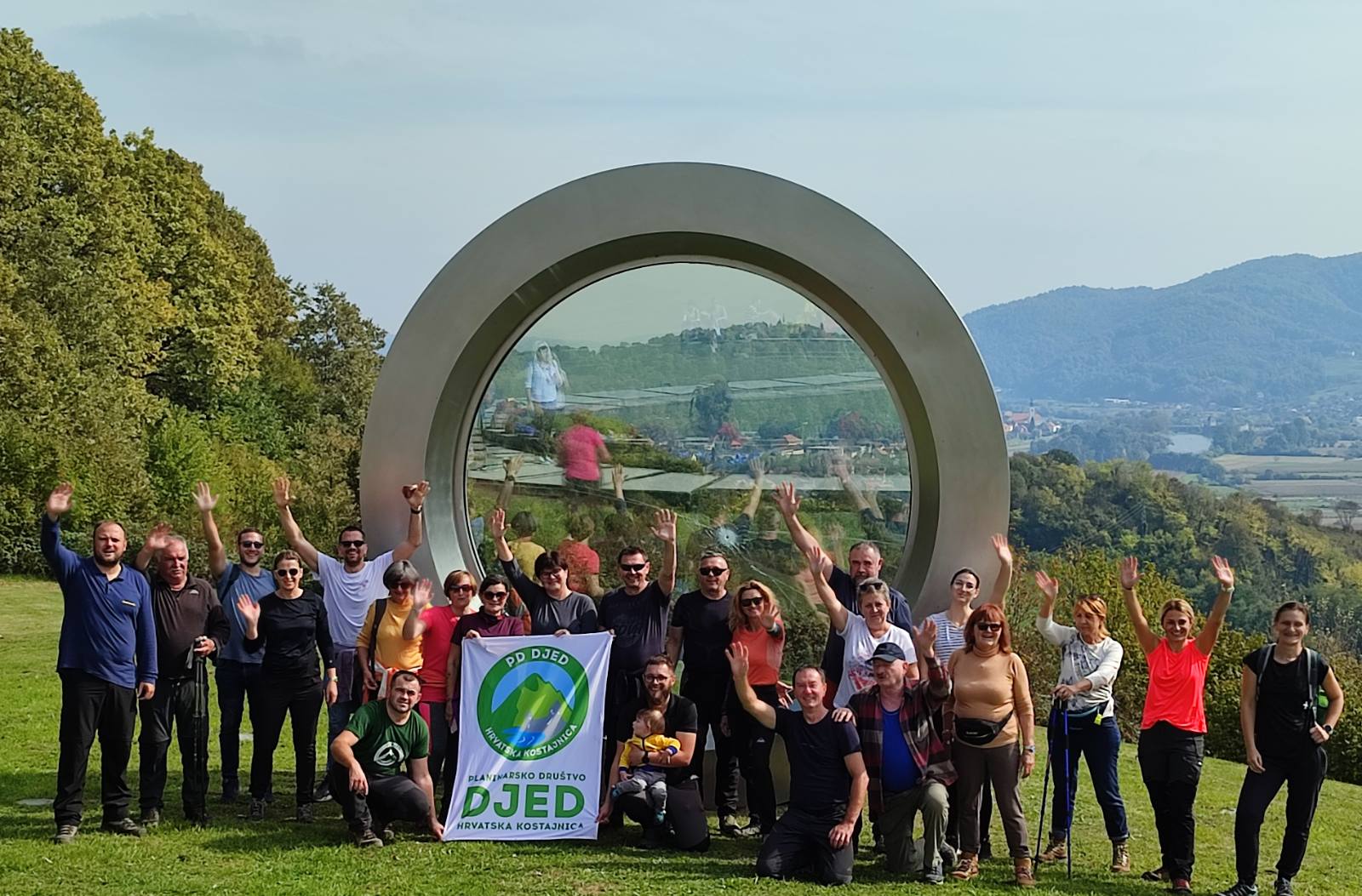 Požega.eu | Tradicionalni izlet planinara Sokolovca na Kestenijadu u Hrvatskoj Kostajnici [FOTO]