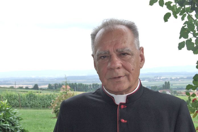 Požega.eu | Umro je msgr. Josip Devčić